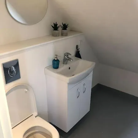 Апартаменты Bjaelkehuset *