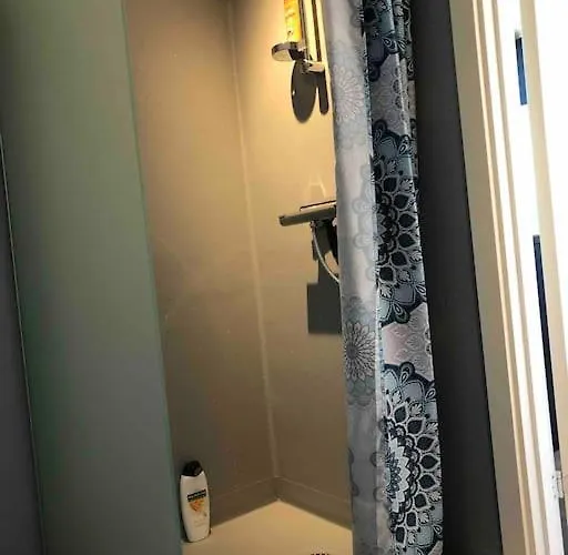 Апартаменты Bjaelkehuset Лёккен